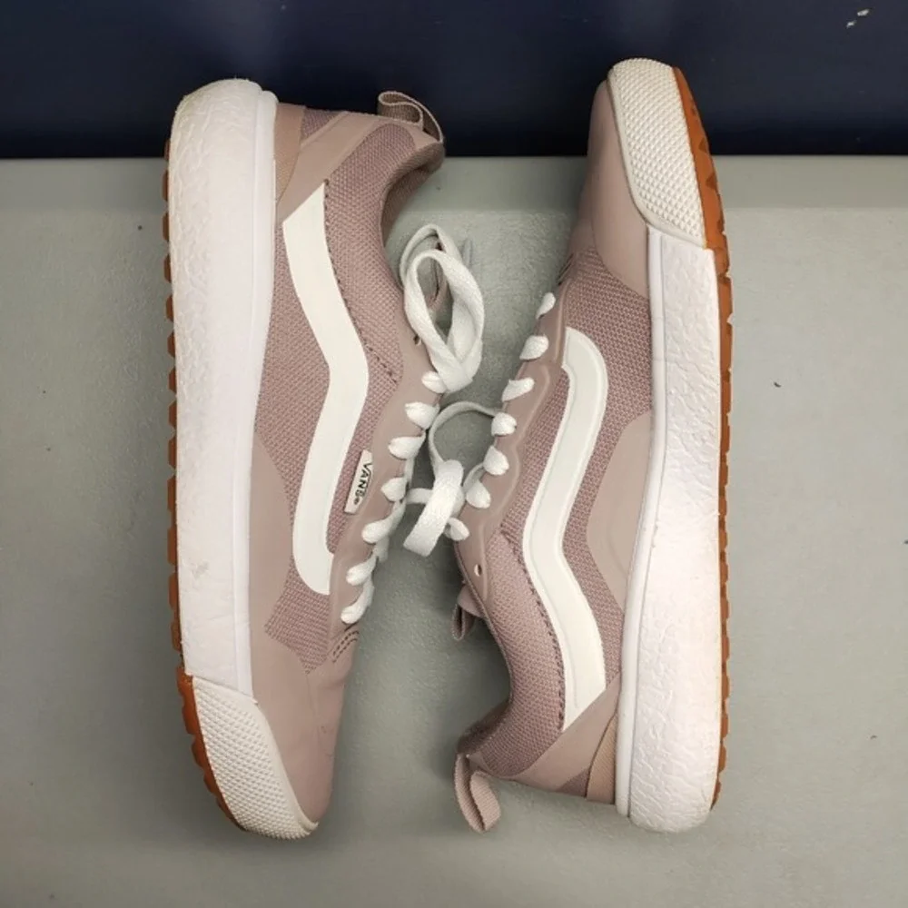 Vans UltraRange Sneakers Womens US Size 6.5 Gray‎ White Ultracush Lace Up 721356